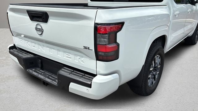 2024 Nissan Frontier SL