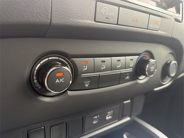 2024 Nissan Frontier S