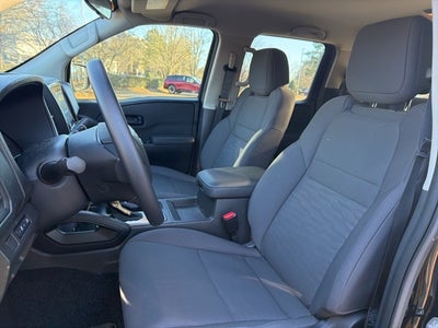 2024 Nissan Frontier S