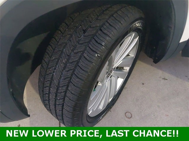 2023 Volkswagen Atlas Cross Sport 3.6L V6 SE w/Technology