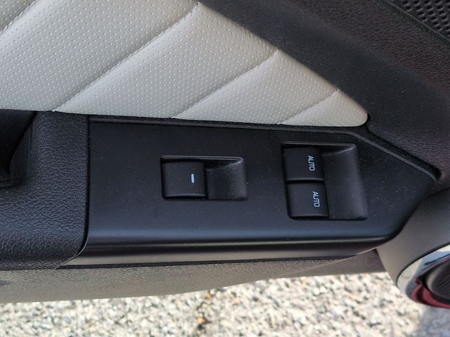 2013 Ford Mustang V6 Premium