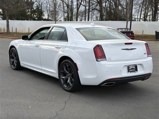 2023 Chrysler 300 Touring