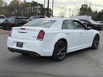 2023 Chrysler 300 Touring