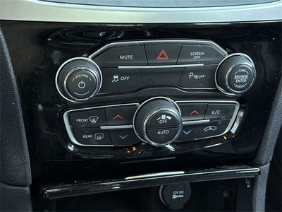 2023 Chrysler 300 Touring