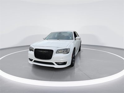 2023 Chrysler 300 Touring