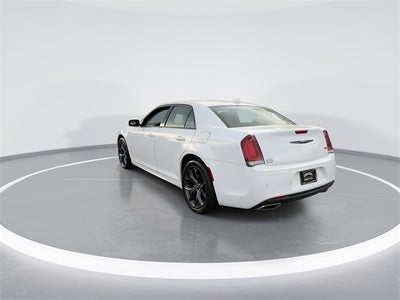 2023 Chrysler 300 Touring