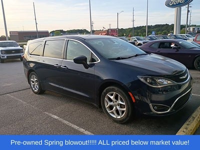 2018 Chrysler Pacifica Touring Plus