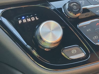 2025 Chrysler Pacifica Hybrid Pinnacle