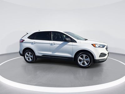 2020 Ford Edge SE