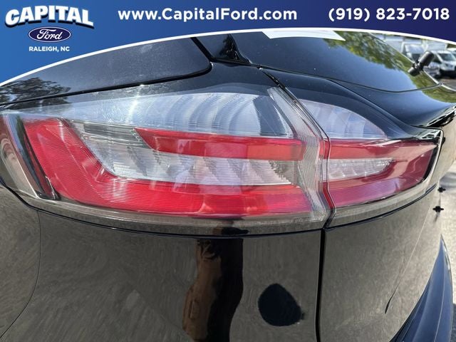 2022 Ford Edge ST Line
