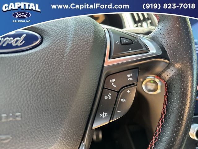 2022 Ford Edge ST Line