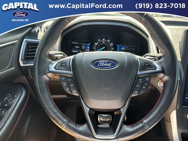 2022 Ford Edge ST Line