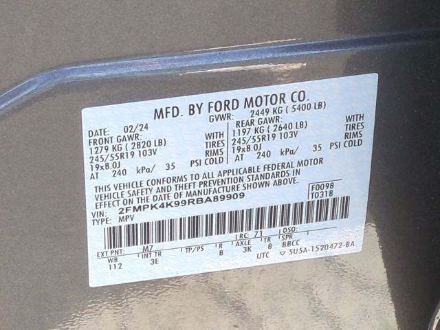 2024 Ford Edge Titanium