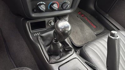 2002 Chevrolet Camaro Z28 SUPER SPORT T-TOP 6 SPEED