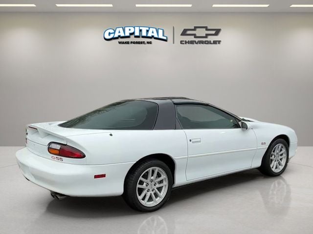 2002 Chevrolet Camaro Z28 SUPER SPORT T-TOP 6 SPEED