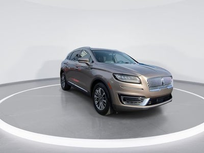 2019 Lincoln Nautilus Select