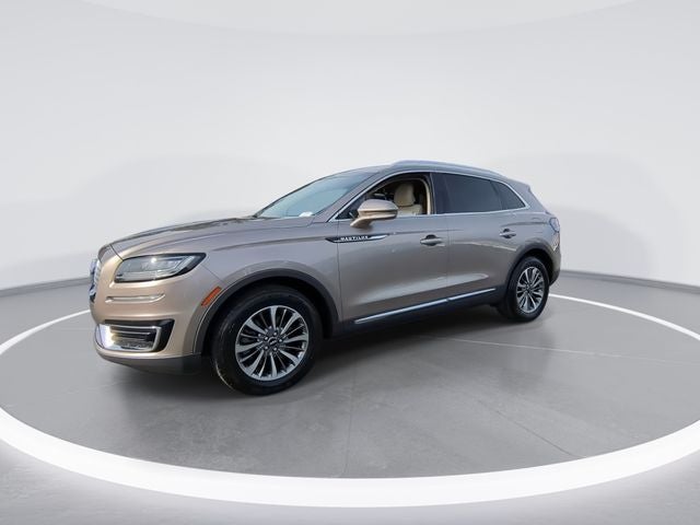 2019 Lincoln Nautilus Select