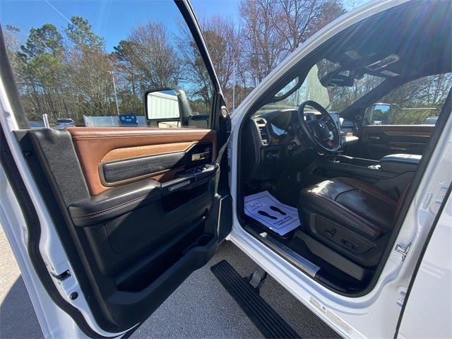 2024 RAM 3500 Laramie Longhorn