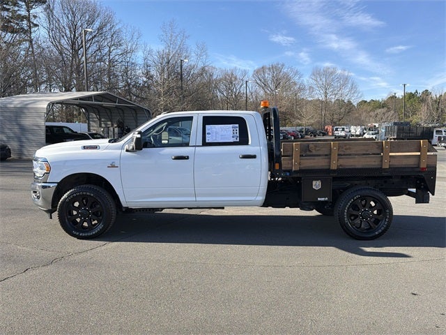 2024 RAM 2500 Flat Bed Tradesman Crew Cab