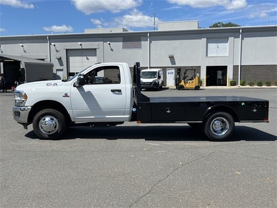 2024 RAM 3500 Tradesman Reg Cab 4X2