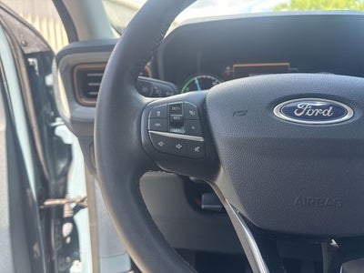 2023 Ford Maverick Lariat
