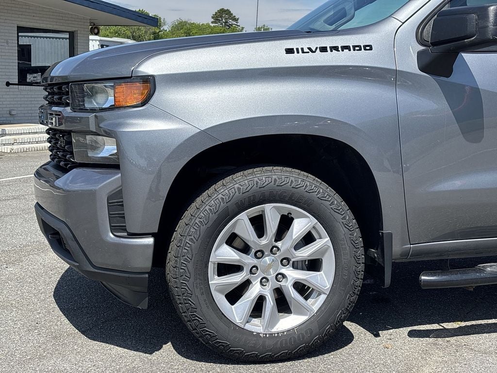 2022 Chevrolet Silverado 1500 LTD Custom