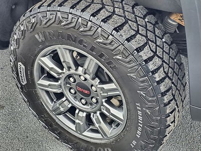 2024 GMC Sierra 1500 AT4X