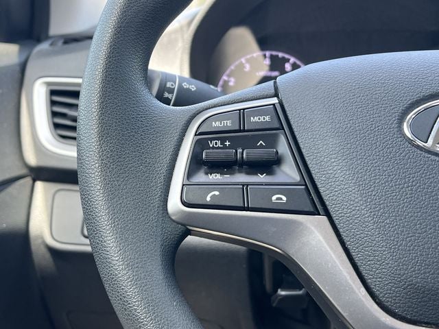 2022 Hyundai Accent SE