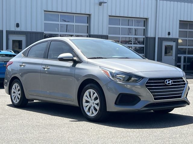 2022 Hyundai Accent SE