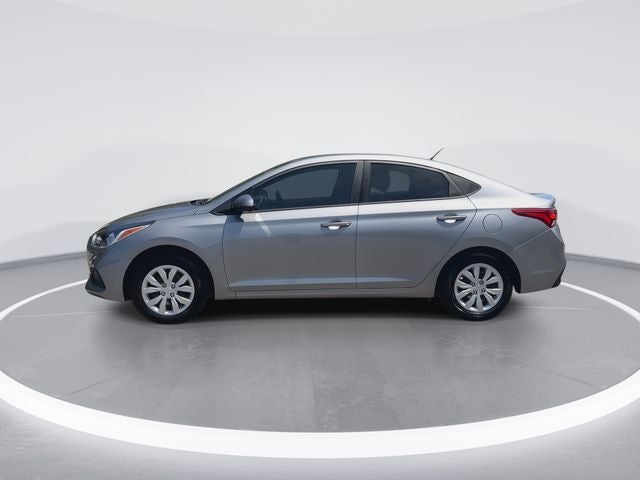 2022 Hyundai Accent SE