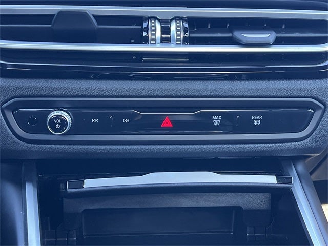 2024 BMW 2 Series 230i