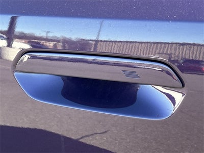 2024 BMW 2 Series 230i