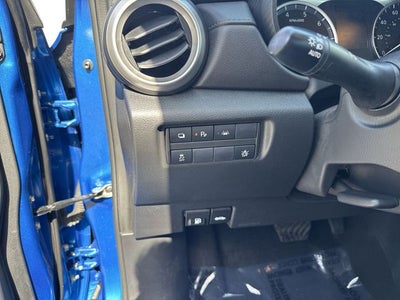 2023 Nissan Versa 1.6 S