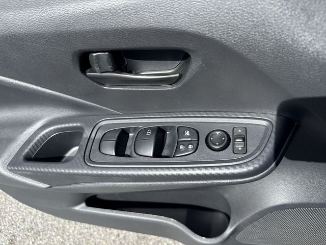 2023 Nissan Versa 1.6 S