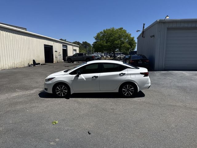 2024 Nissan Versa 1.6 S