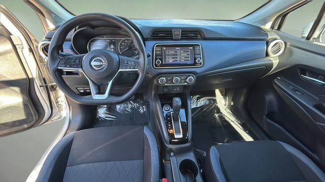 2023 Nissan Versa 1.6 SV