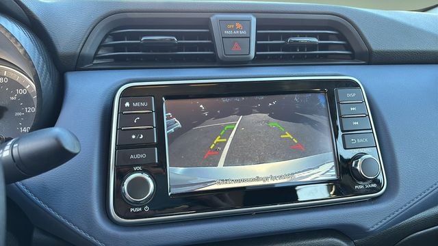 2023 Nissan Versa 1.6 SV