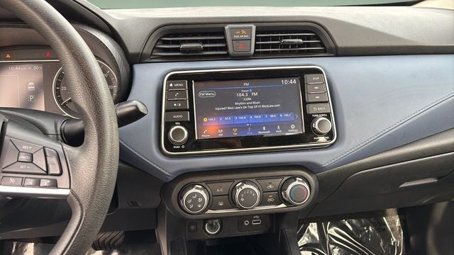 2023 Nissan Versa 1.6 SV