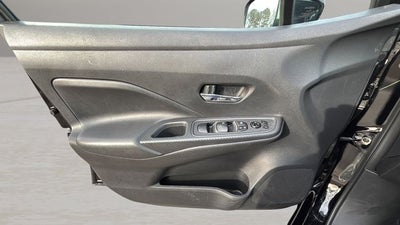 2023 Nissan Versa 1.6 SV