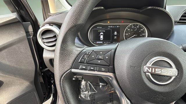 2023 Nissan Versa 1.6 SV