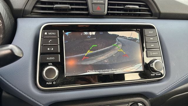 2023 Nissan Versa 1.6 SV