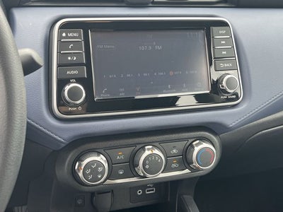 2024 Nissan Versa 1.6 SV