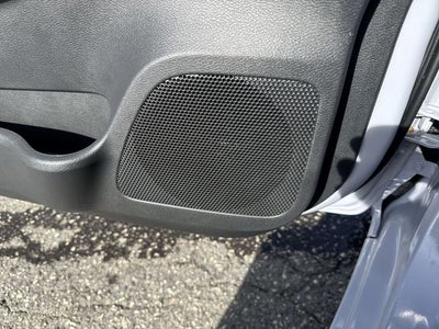 2024 Nissan Versa 1.6 SR