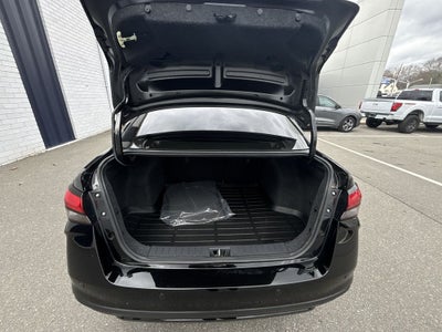 2025 Nissan Versa 1.6 SR