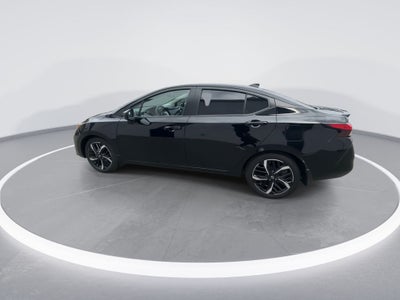 2025 Nissan Versa 1.6 SR