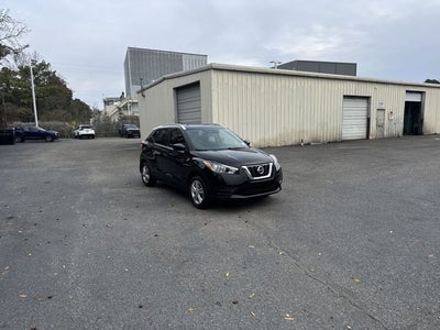 2019 Nissan Kicks S