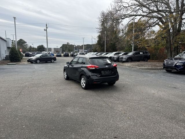 2019 Nissan Kicks S