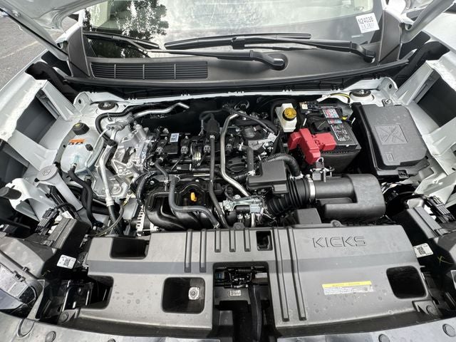 2025 Nissan Kicks SV