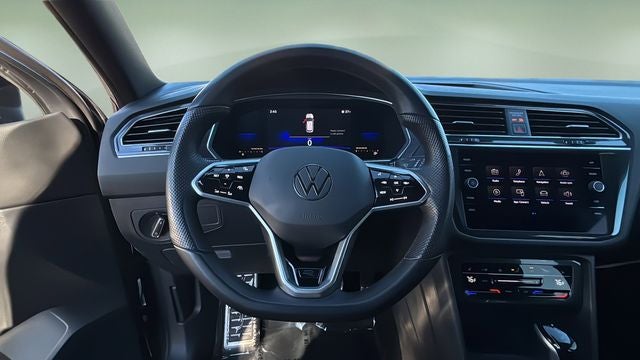 2023 Volkswagen Tiguan 2.0T SE R-Line Black