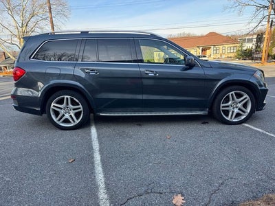 2015 Mercedes-Benz GL-Class GL 550 4MATIC®